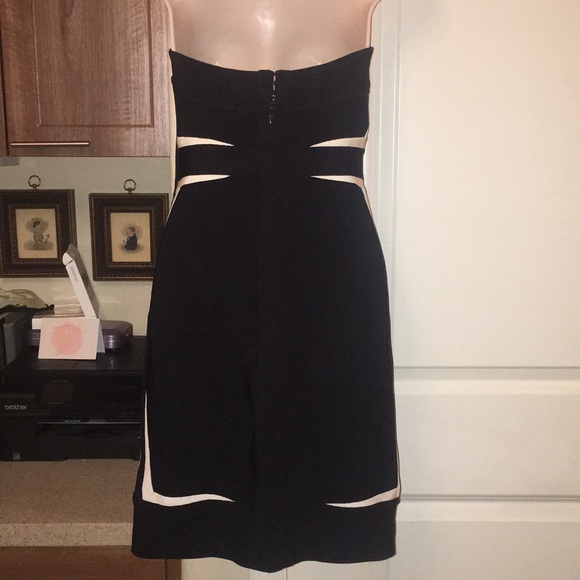 HERVE LEGER SIZE M BLACK WITH HINT OF WHITE - Picture 6 of 15